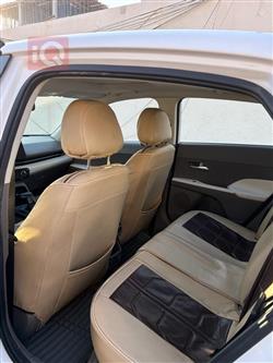 هیۆندای ئەکسنت